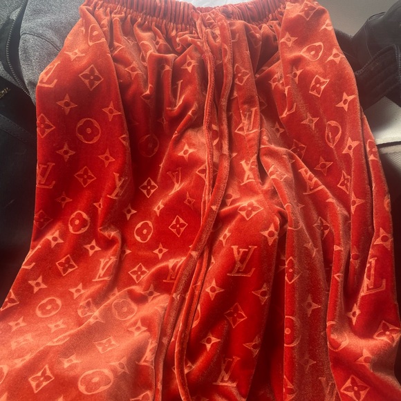 SOLD! - Picture 3 of 3